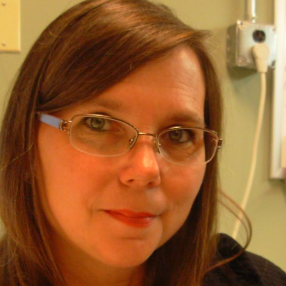 Meet your Posher, Denise - Picture 1 of 1